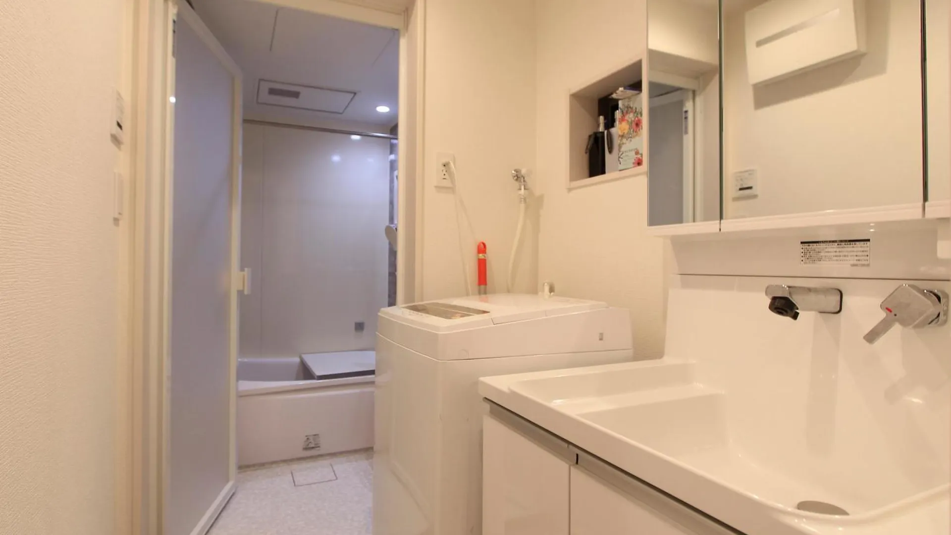 New Building Shinjuku Area Town House Villa Tokyo Japan